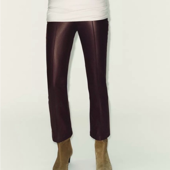 Zara FAUX LEATHER MINI FLARE LEGGINGS - Picture 3 of 8